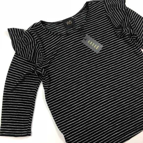 W5 Tops - *NWOT W5 Black Gray Striped Ruffle 3/4 Sleeve Top